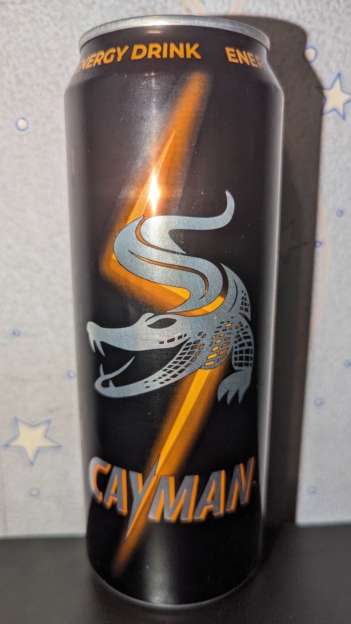 Cayman — вид спереди